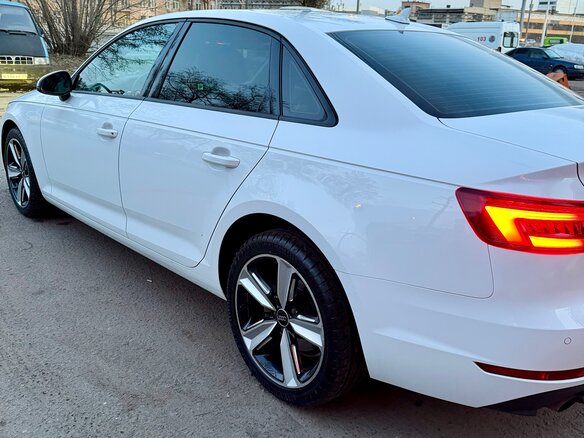 2018 Audi A4 V (B9), белый - вид 5
