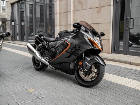 2026 Suzuki GSX 1300 R Hayabusa, серый, 2350000 рублей, вид 2
