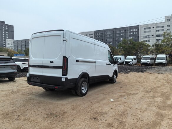 2026 Ford Transit, белый, 6210211 рублей - вид 5