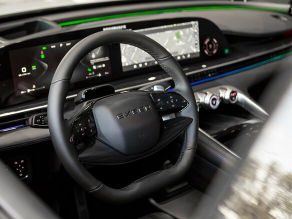 2025 Exeed RX, серый, 5490000 рублей - вид 16