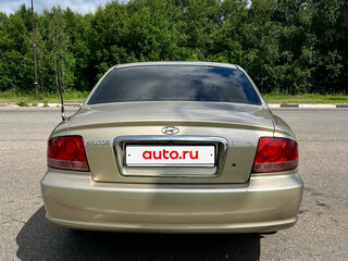 2007 Hyundai Sonata ТагАЗ IV (EF) Рестайлинг, бежевый, 500000 рублей, вид 5