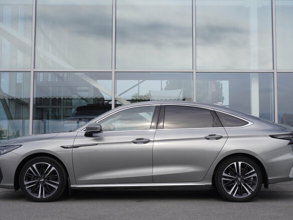 2024 Chery Arrizo 8, серый, 1777000 рублей - вид 7