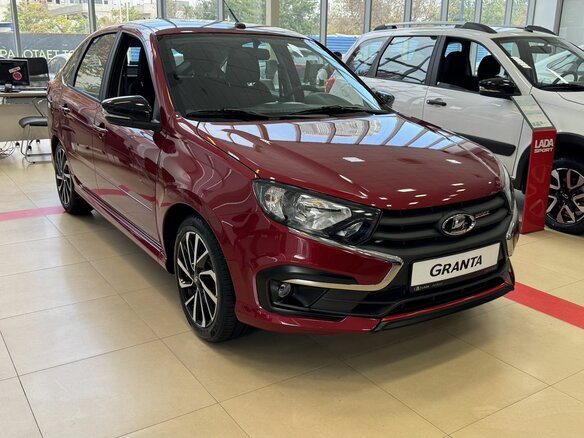 2026 Lada (ВАЗ) Granta Sport I Рестайлинг, красный, 1647000 рублей - вид 1