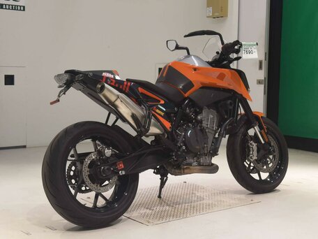 2019 KTM 790 Duke, серебристый, 527000 рублей, вид 5