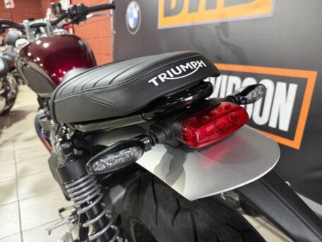 2024 Triumph Speed Twin, пурпурный, 1400000 рублей, вид 5