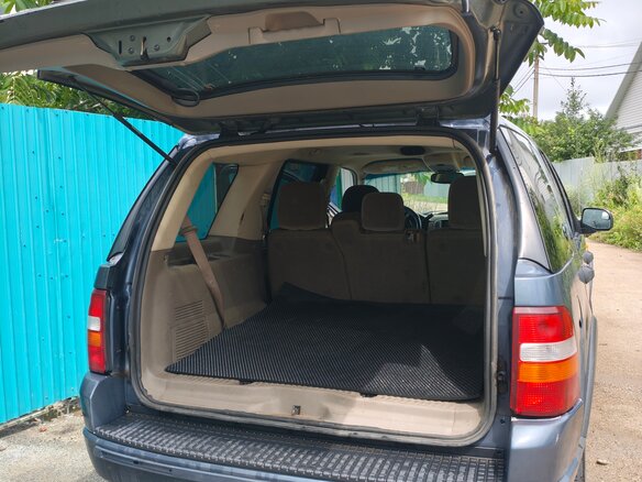 2002 Ford Explorer III, серый, 650000 рублей - вид 19