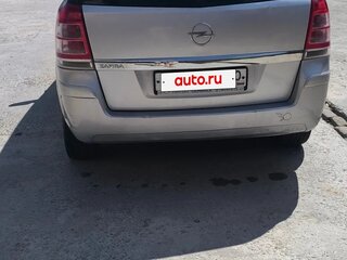 2012 Opel Zafira B Рестайлинг, серебристый, 530000 рублей, вид 2