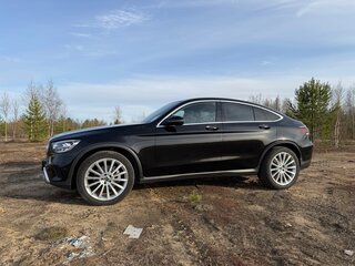 2021 Mercedes-Benz GLC Coupe 220 d I (C253) Рестайлинг, чёрный, 5500000 рублей, вид 4