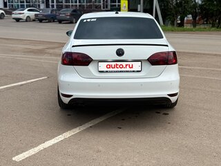 2013 Volkswagen Jetta VI, белый, 950000 рублей, вид 4