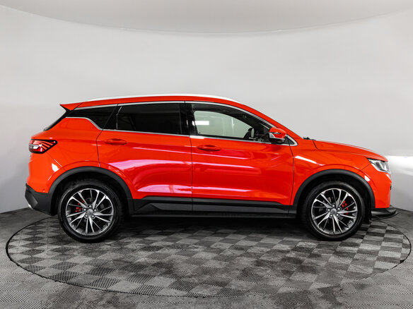 2021 Geely Coolray I, красный, 1625000 рублей - вид 5