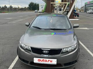 2012 Kia Cerato 6-speed II, серебристый, 795000 рублей, вид 2