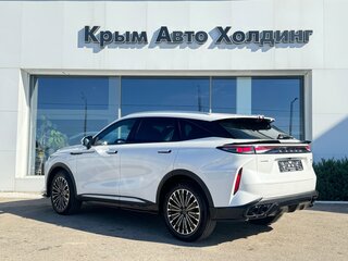 2025 Exeed RX, белый, 5200000 рублей, вид 3