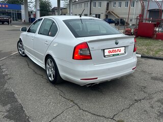 2012 Skoda Octavia II (A5) Рестайлинг, белый, 850000 рублей, вид 4