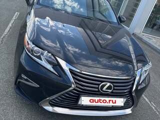 2017 Lexus ES 250 VI Рестайлинг, чёрный, 3000000 рублей, вид 1