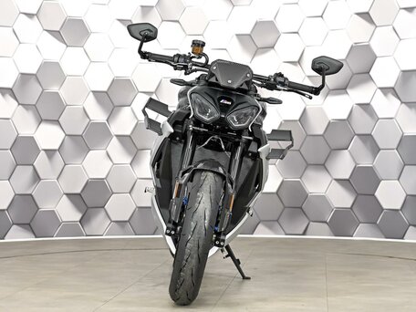 2025 BMW M 1000 R, серебристый, 2900000 рублей, вид 5