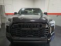 2026 Toyota Tundra CrewMax III, чёрный - вид 1
