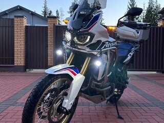 2016 Honda CRF 1000L Africa Twin, белый, 1000000 рублей, вид 2