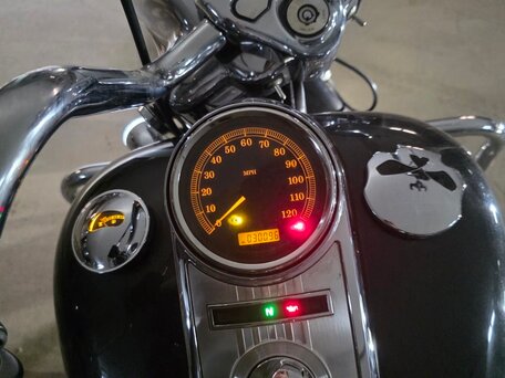 2008 Harley-Davidson Road King, серый, 740000 рублей, вид 2