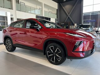 2026 Omoda C5 II, красный, 2629000 рублей, вид 4