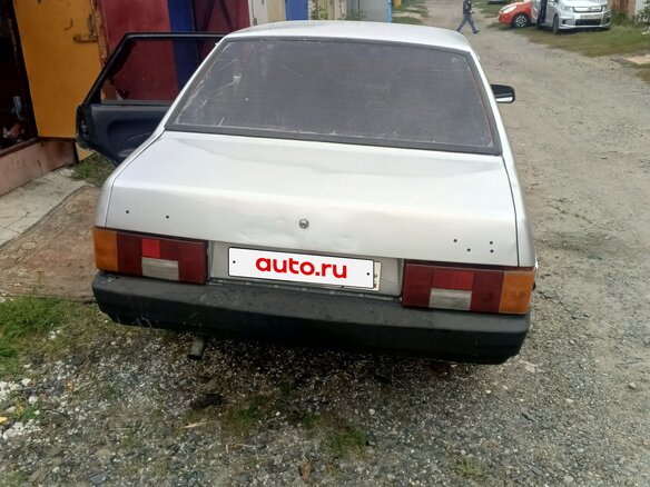 2001 Lada (ВАЗ) 21099, серебристый - вид 1