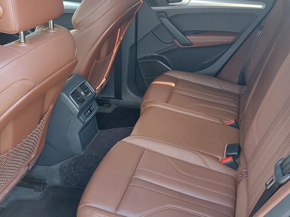 2017 Audi Q5 II (FY), чёрный, 3900000 рублей - вид 6