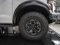 2025 Ford F-150 Raptor XIV Рестайлинг, серый - вид 3