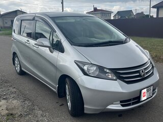 2010 Honda Freed I, серебристый, 985000 рублей, вид 2