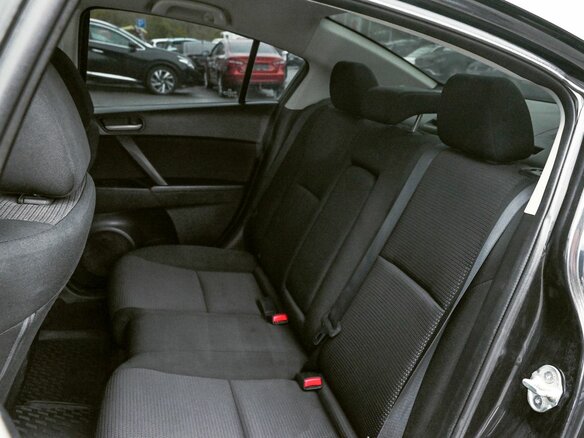 2012 Mazda 3 II (BL) Рестайлинг, чёрный, 906000 рублей - вид 17