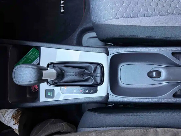 2023 Honda Fit IV Рестайлинг, пурпурный, 790666 рублей - вид 14