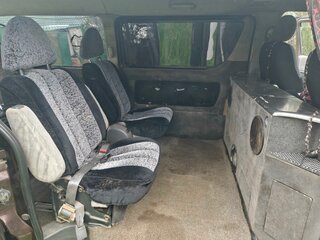 2004 Toyota HiAce H200, коричневый, 1250000 рублей, вид 5