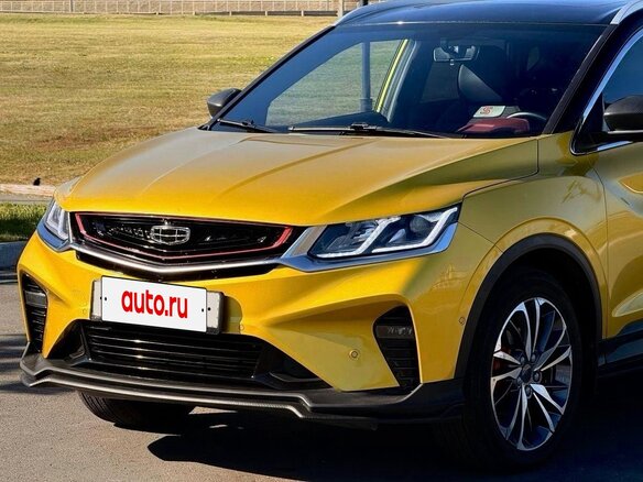 2022 Geely Coolray I, золотистый, 1380000 рублей - вид 2