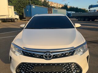 2014 Toyota Camry VII (XV50), белый, 2000000 рублей, вид 5