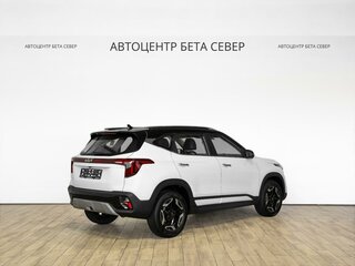 2025 Kia Seltos I Рестайлинг, белый, 2895000 рублей, вид 3