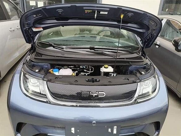 2025 BYD Dolphin 44.9 kWh I, синий, 1359999 рублей - вид 16