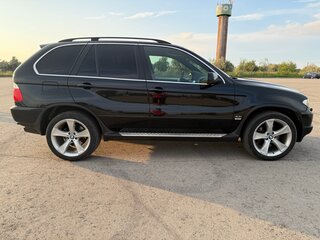 2006 BMW X5 4.4i I (E53) Рестайлинг, чёрный, 2900000 рублей, вид 2