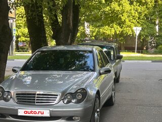 2003 Mercedes-Benz C-Класс 180 II (W203), серебристый, 500000 рублей, вид 1