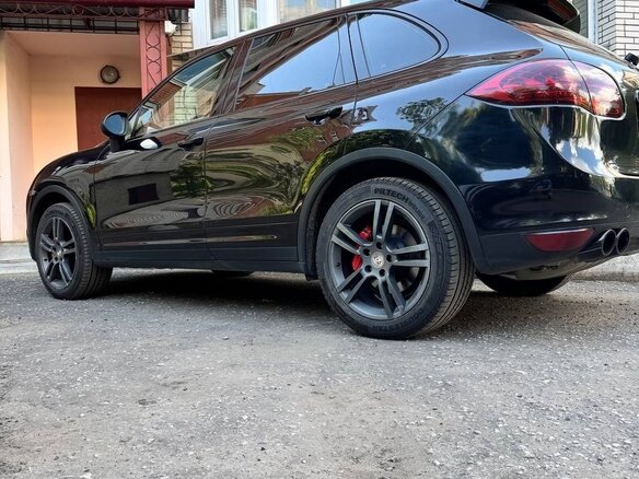 2011 Porsche Cayenne S II (958), чёрный, 2100000 рублей - вид 4