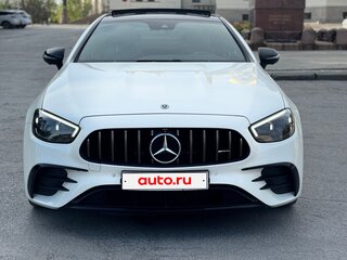2020 Mercedes-Benz E-Класс AMG 53 AMG V (W213) Рестайлинг, белый, 6070000 рублей, вид 3