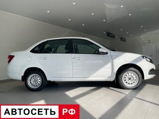 2026 Lada (ВАЗ) Granta I Рестайлинг, белый, 1183000 рублей, вид 5
