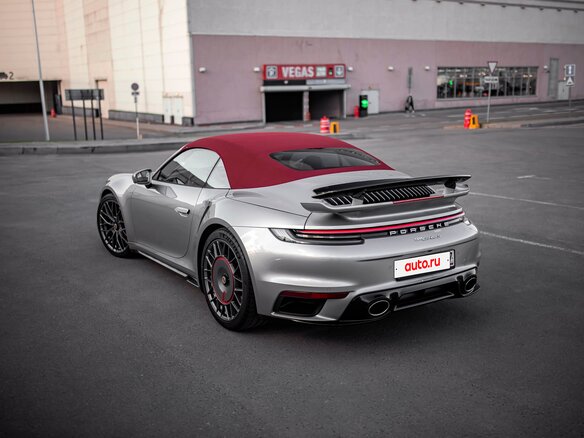 2020 Porsche 911 Turbo S VIII (992), серый - вид 5