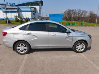 2018 Lada (ВАЗ) Vesta I, серебристый, 870000 рублей, вид 2