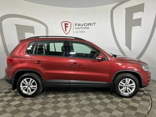 2012 Volkswagen Tiguan I Рестайлинг, красный, 1059000 рублей, вид 4