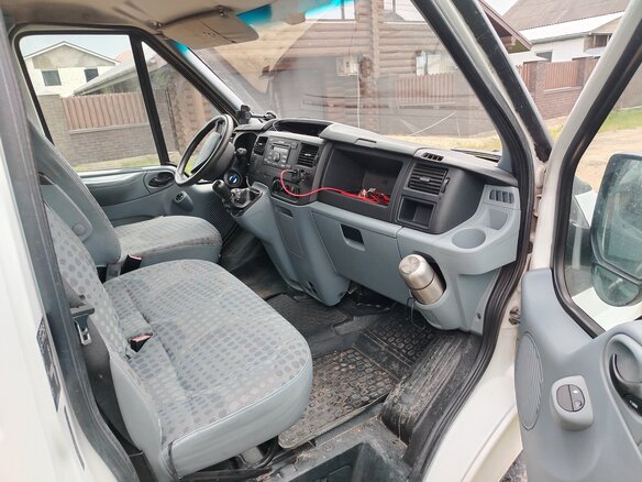 2011 Ford Transit, белый, 1150000 рублей - вид 5