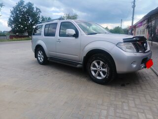 2012 Nissan Pathfinder III Рестайлинг, серебристый, 1400000 рублей, вид 3