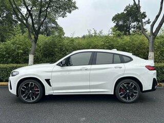 2024 BMW X4 M40i II (G02) Рестайлинг, белый, 11290000 рублей, вид 4