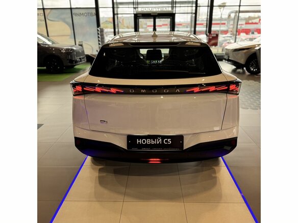 2026 Omoda C5 II, белый, 2399000 рублей - вид 7