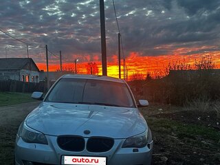 2006 BMW 5 серии 530xi V (E60/E61), серебристый, 1050000 рублей, вид 2