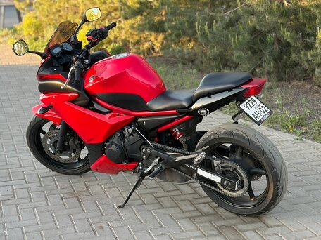 2015 Yamaha XJ6 (FZ6R), красный, 669000 рублей, вид 2
