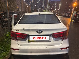 2015 Kia Rio III Рестайлинг, белый, 586000 рублей, вид 1