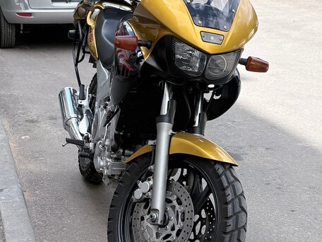 1998 Yamaha TDM850, золотистый, 390000 рублей, вид 1